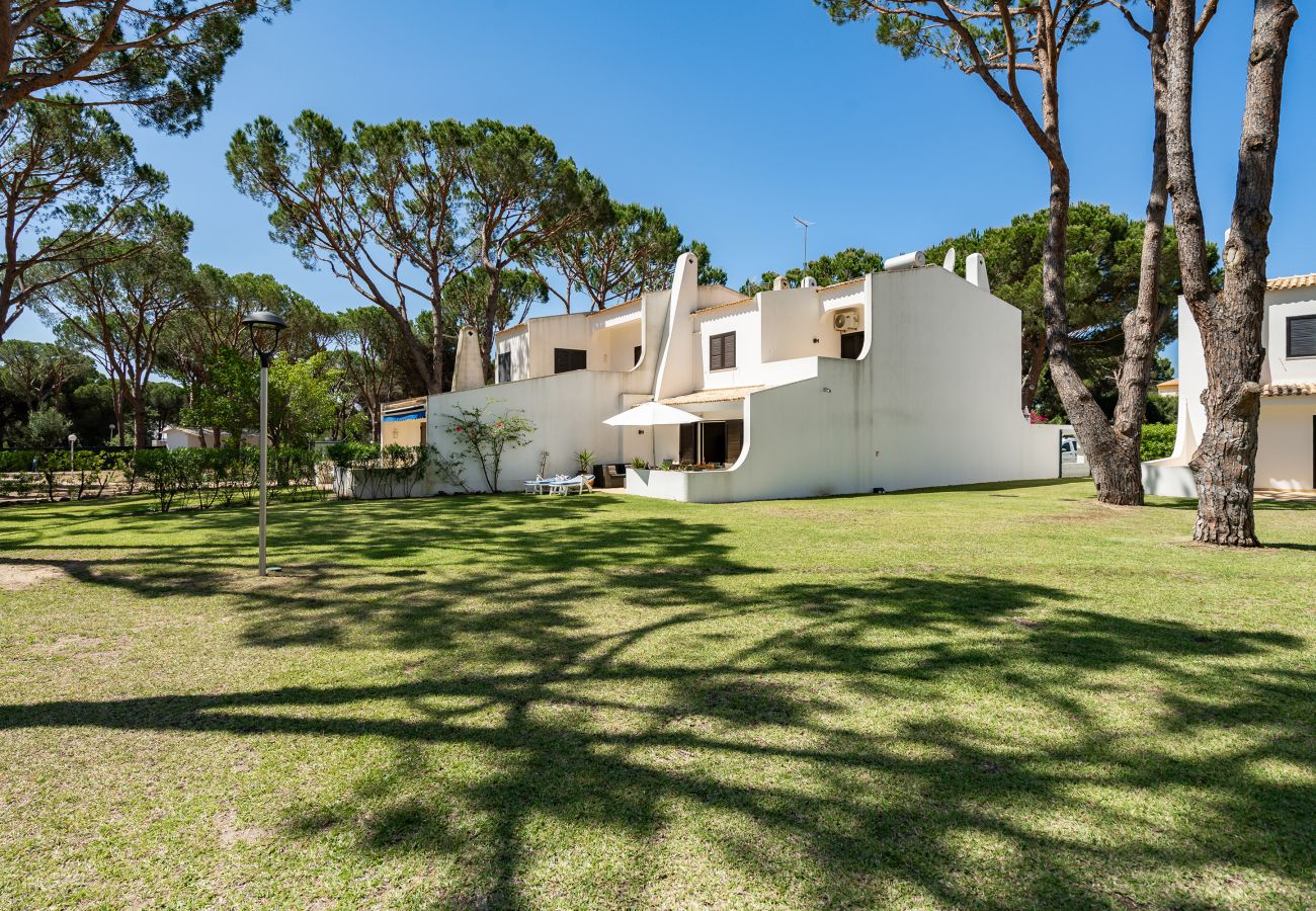 Casa geminada em Vilamoura - Vilamouratenis Sunscape by SAPvillas