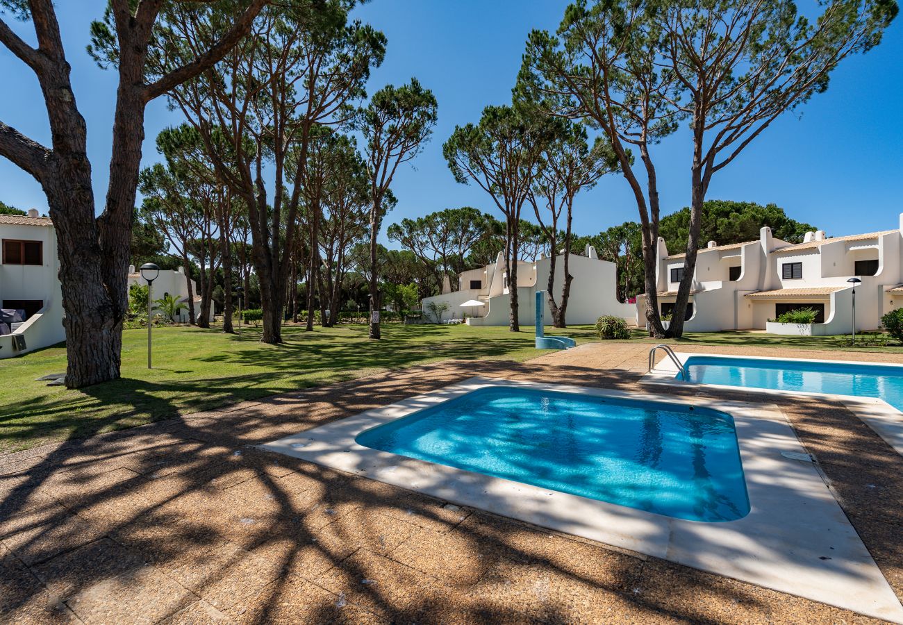 Casa geminada em Vilamoura - Vilamouratenis Sunscape by SAPvillas