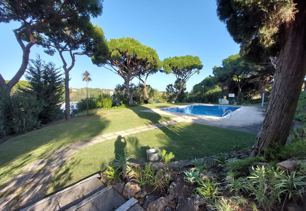 Casa geminada em Vilamoura - Aldeia do Pinhal Pine by SAPvillas