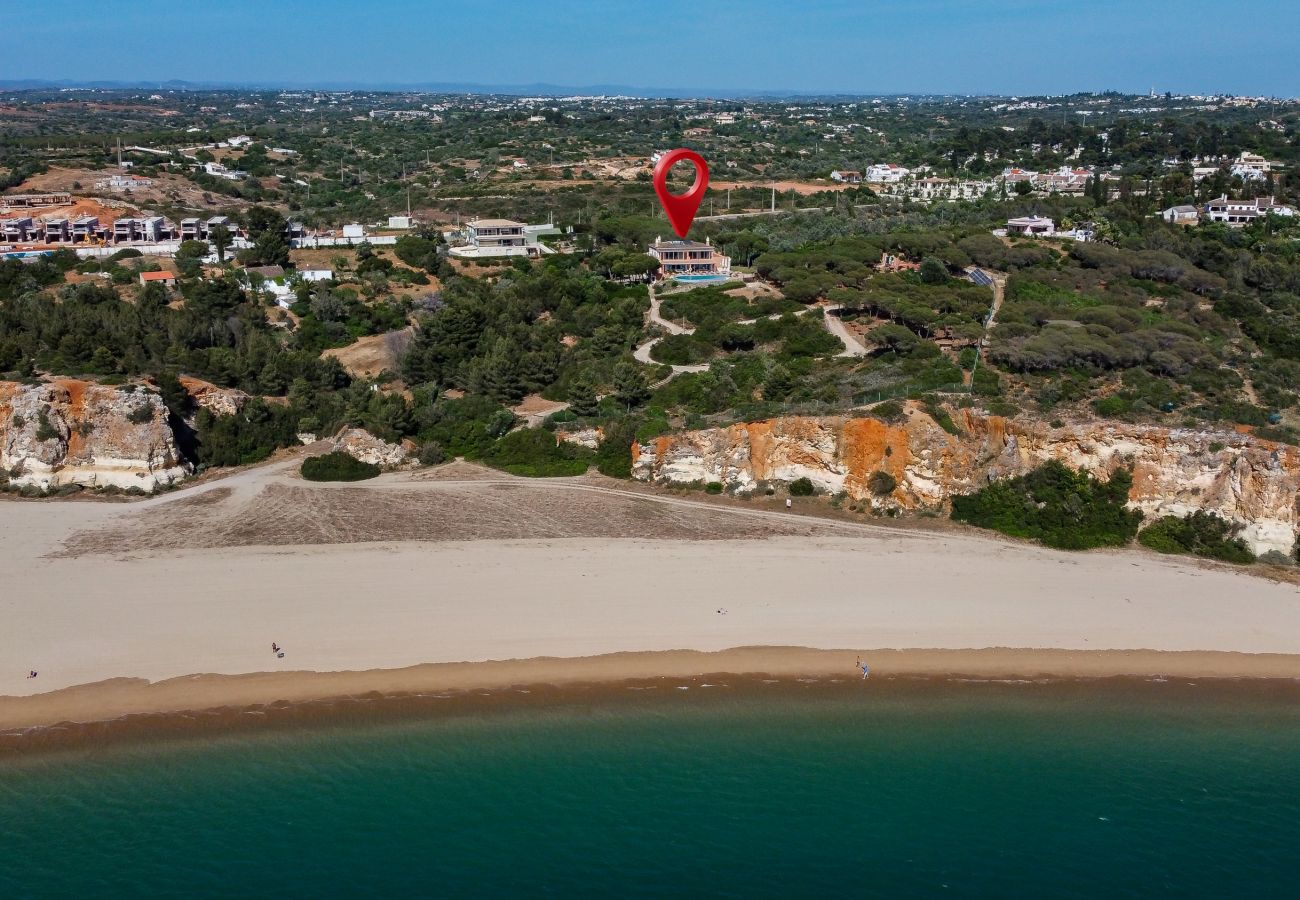 Villa in Ferragudo - Monte da Bela Vista by SAPvillas