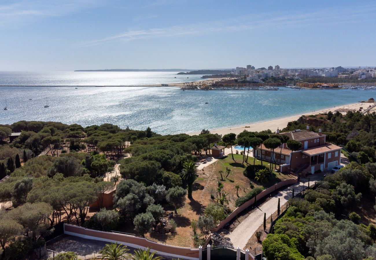 Villa in Ferragudo - Monte da Bela Vista by SAPvillas