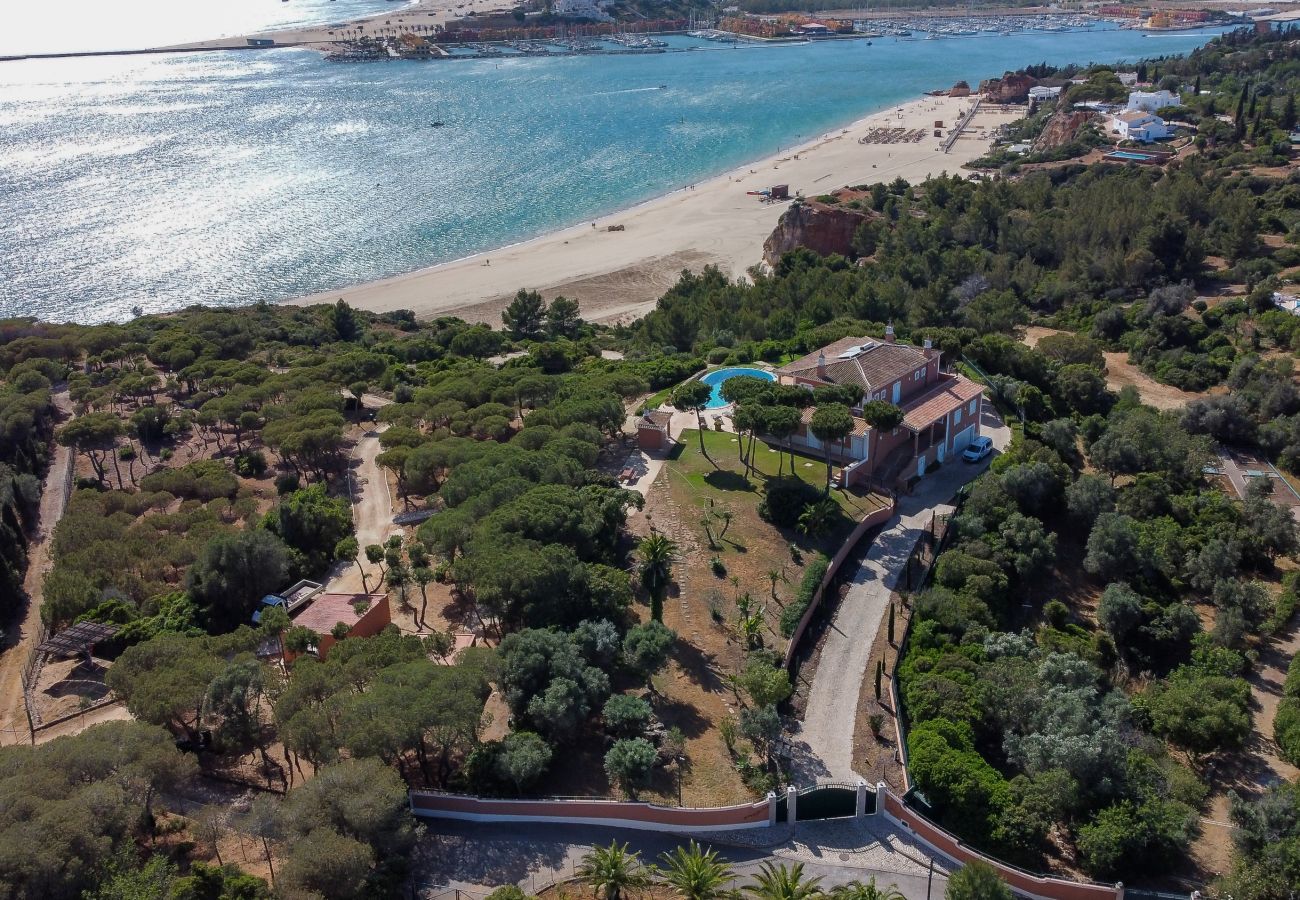 Villa in Ferragudo - Monte da Bela Vista by SAPvillas