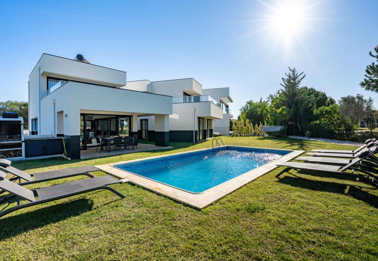 Villa in Vilamoura - Vitória 7th Hole by SAPvillas