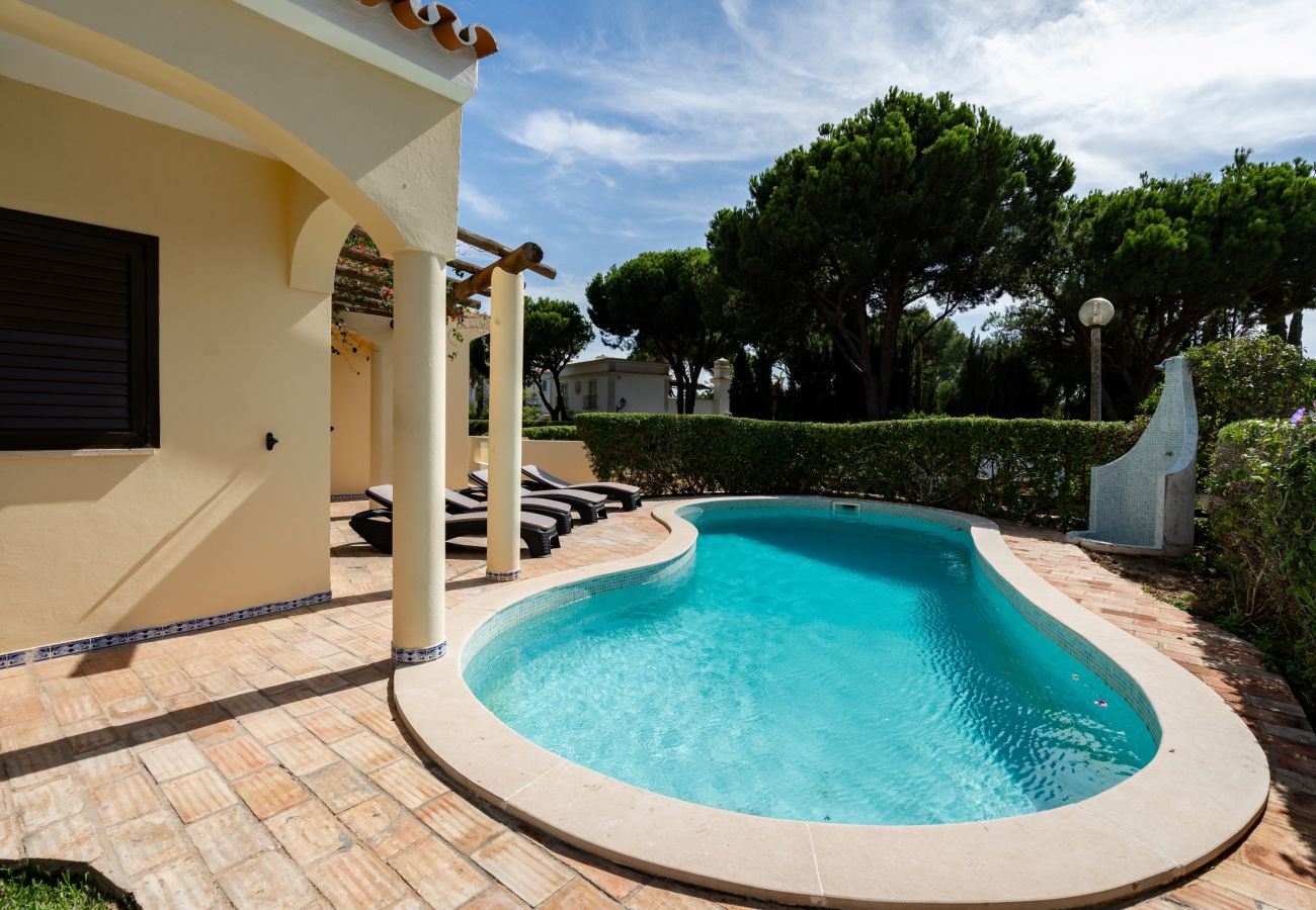 Villa à Vilamoura - Villa Lucio by SAPvillas